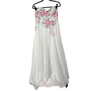 Social Code Pink Floral‎ White Tulle Sleeveless Dress